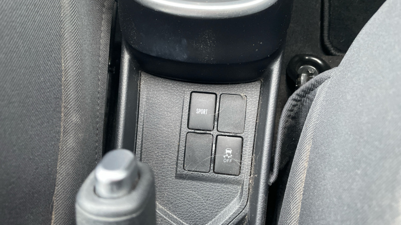 Toyota Yaris 1.5 VVT-i Icon 5dr CVT Petrol Hatchback